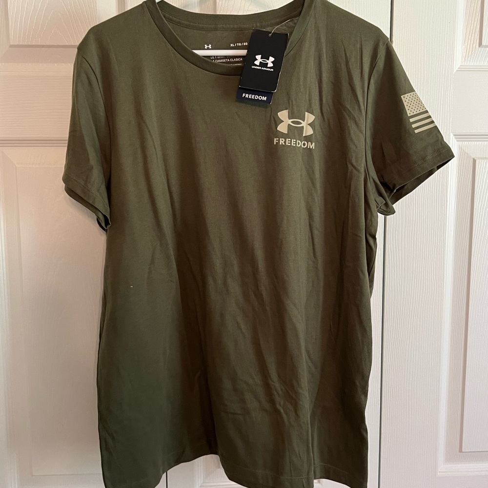 Under Armor Green Freedom Tshirt XL NWT
